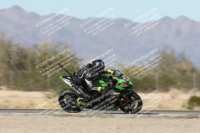 media/Dec-01-2025-Moto Forza (Mon) [[2daa91e15f]]/2-Intermediate Group/Session 3 (Turn 7 Inside Pans)/